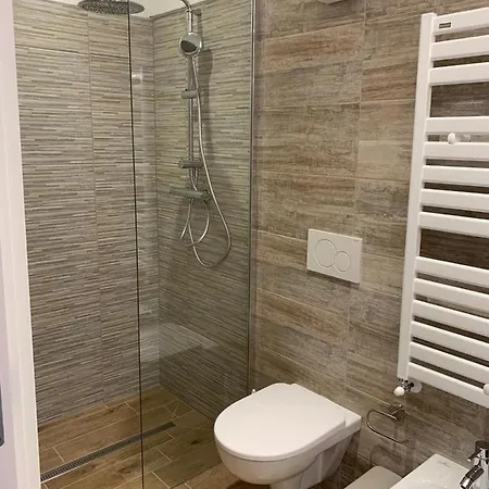 Hotell Rosengarten 3*